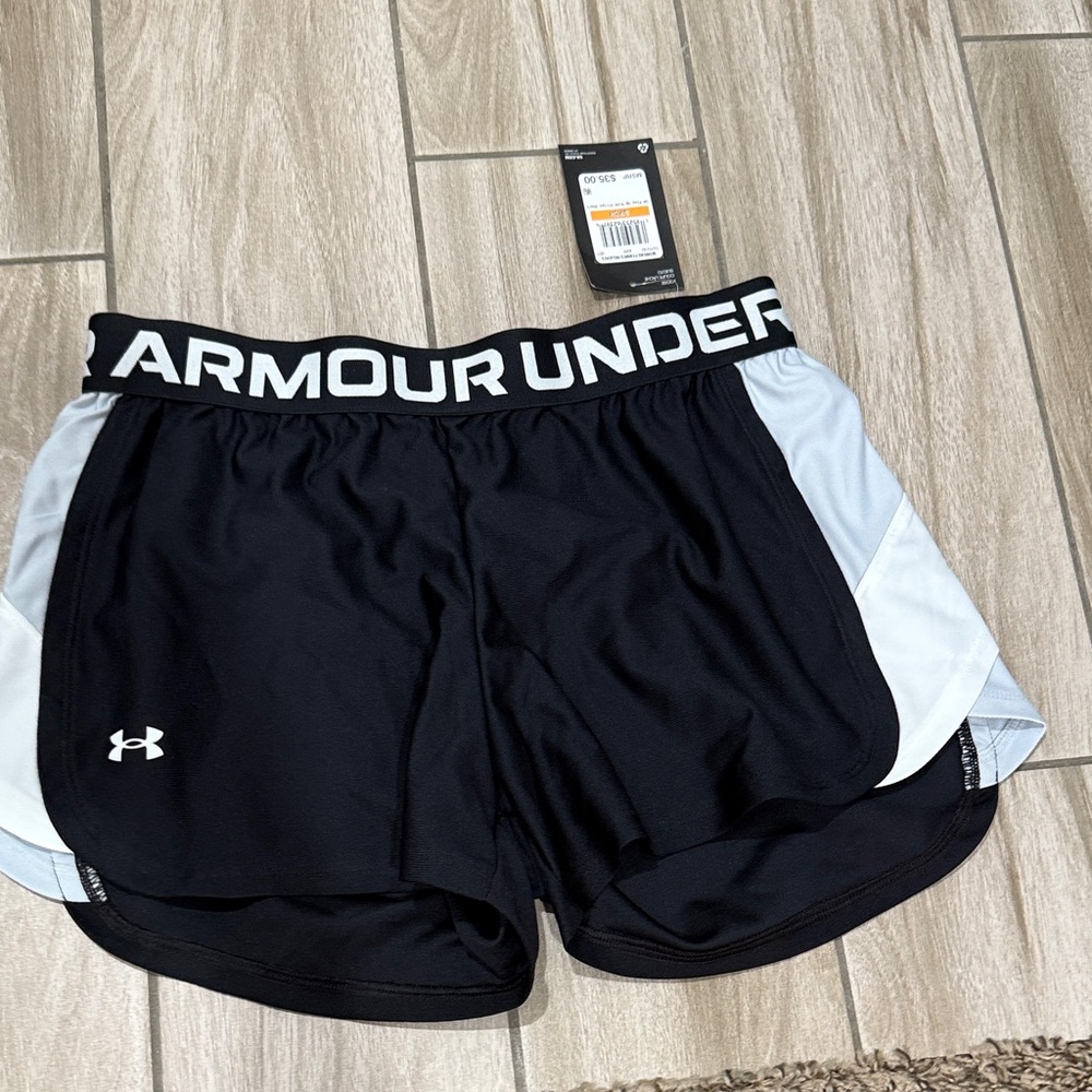 Under Armour Women's Black and White Athletic Shorts